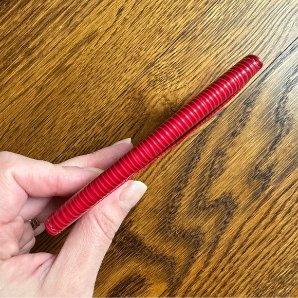 ⚡️Louis Vuitton Red Epi Pocket Organizer - Picture 11 of 13